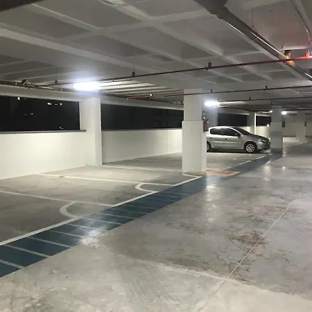 Apartamento Jade Em Meireles Com Rooftop Vista Mar